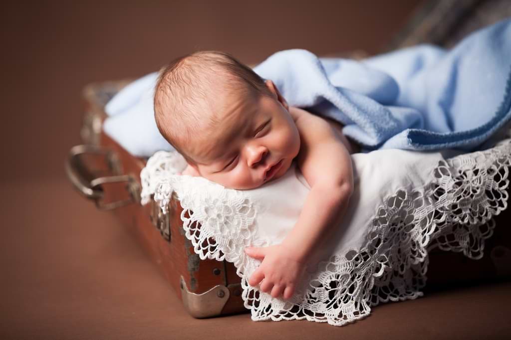 Bayi Tidak Bisa Melihat Saat Baru Lahir-Prestasi Global