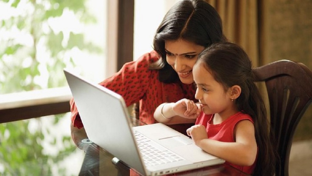 10 Rekomendasi Membeli laptop untuk Anak Usia Sekolah - Sekolah Prestasi Global