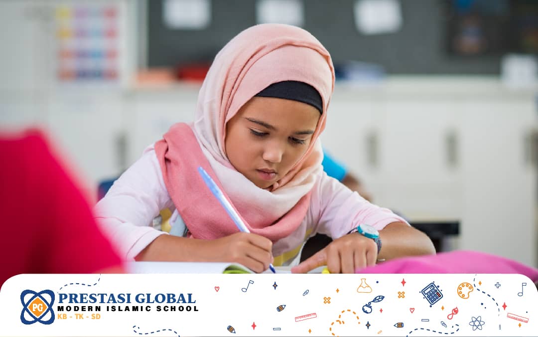 Cara Memperkenalkan Agama Islam pada Anak PAUD - Sekolaj Prestasi Global