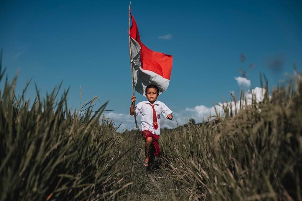 Cara Menanamkan Rasa Nasionalisme pada Anak - Sekolah Prestasi Global