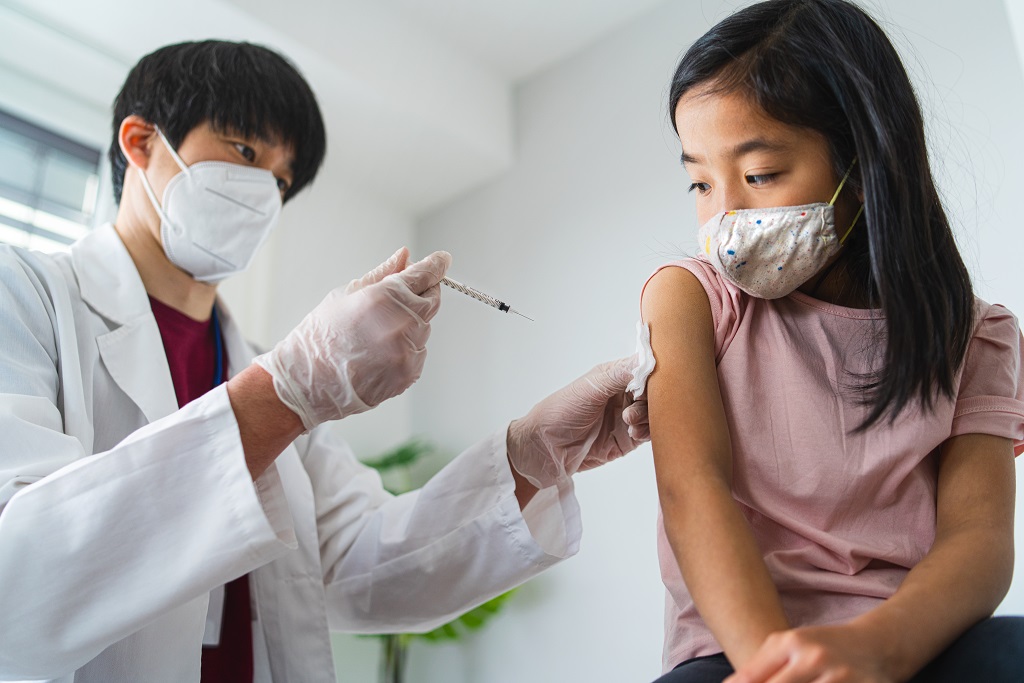 Vaksinasi untuk Anak dan Remaja - Sekolah Prestasi Global