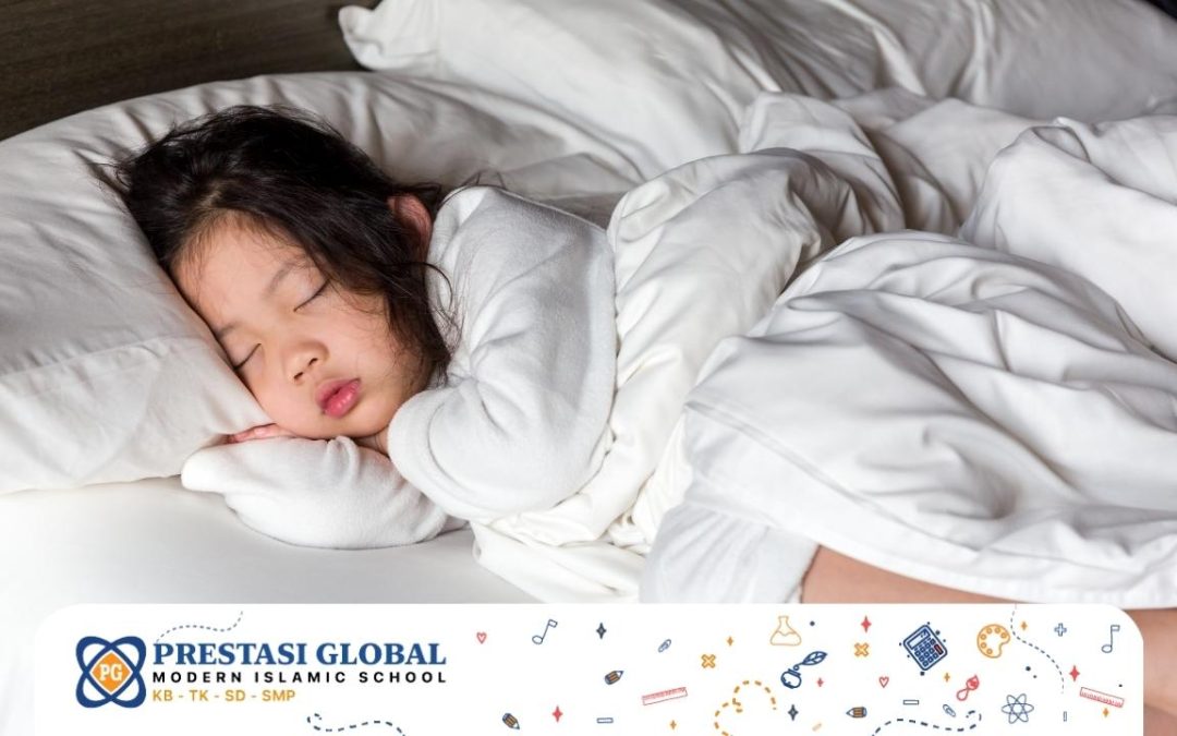 9 Tips Melatih Anak agar Berani Tidur Sendiri